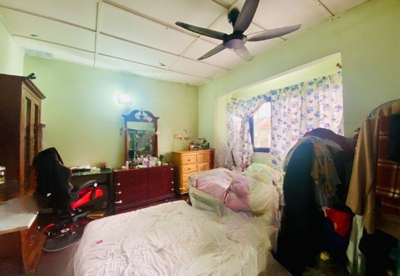 AU 1 (Datuk Keramat)