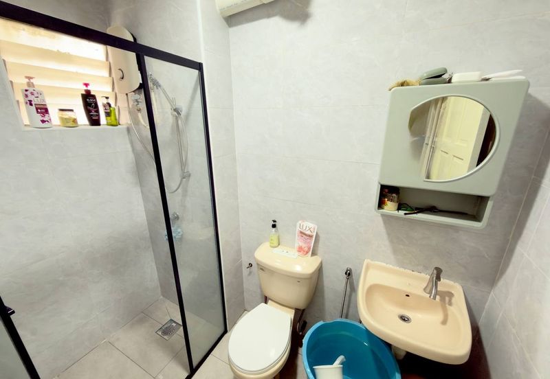 Sri Lata (Waterfall Tarrace)