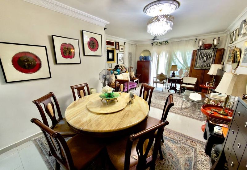 Sri Lata (Waterfall Tarrace)