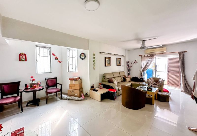 Sri Lata (Waterfall Tarrace)