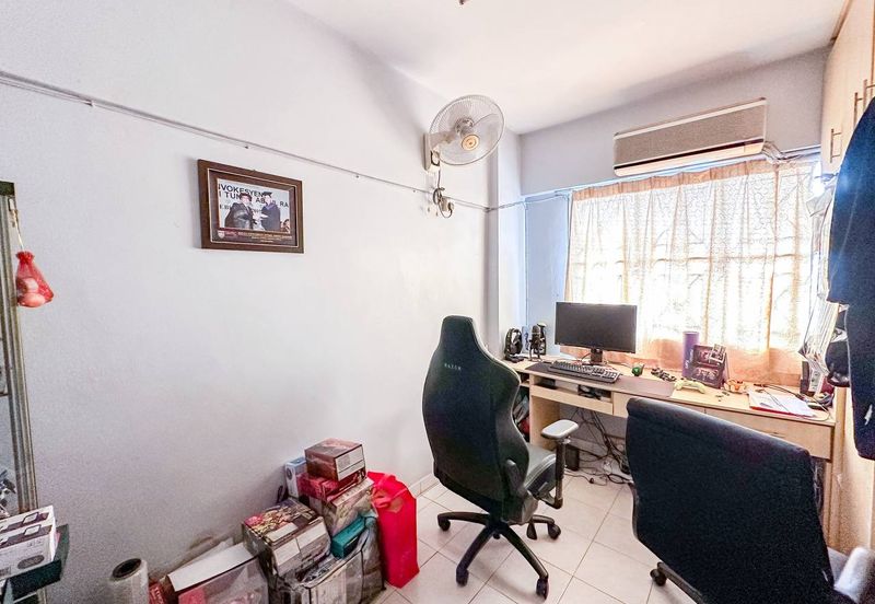 Sri Lata (Waterfall Tarrace)