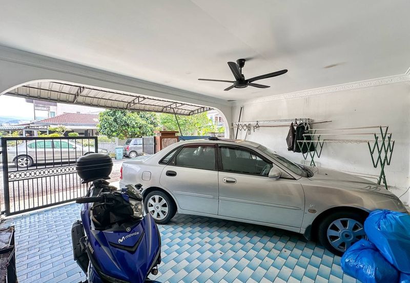 Taman Lembah Keramat AU5