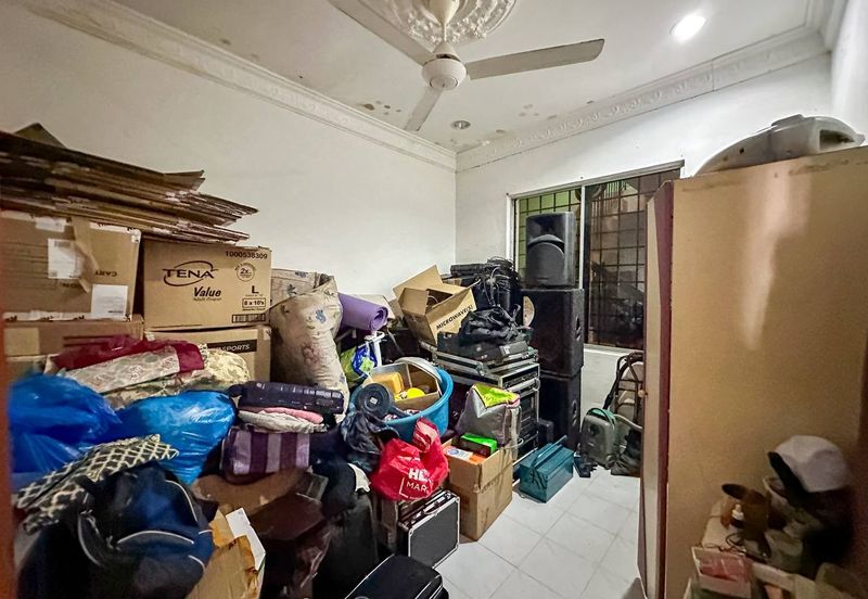 Taman Lembah Keramat AU5