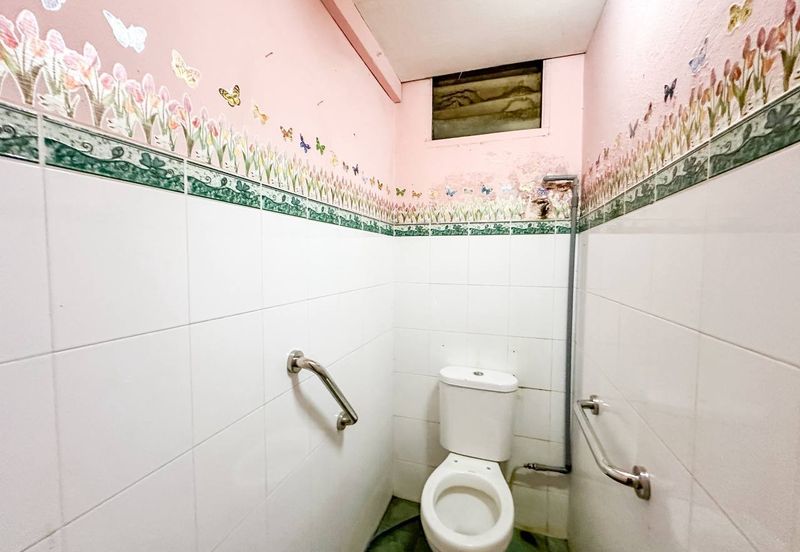 Taman Lembah Keramat AU5