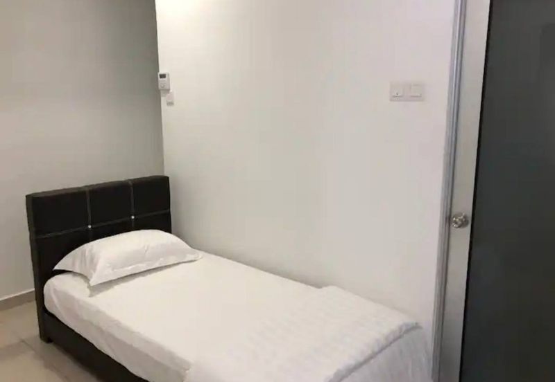 Taman Connaught (Sri Cendekia)