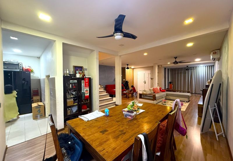 Taman Lembah Keramat AU5