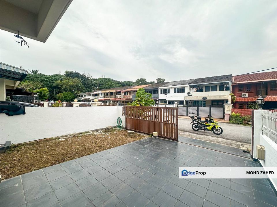 GATED GUARDED Ss4 Ss 4 Kelana Jaya Petaling Jaya Double Storey for Sale untuk diju, Selangor, Petaling Jaya