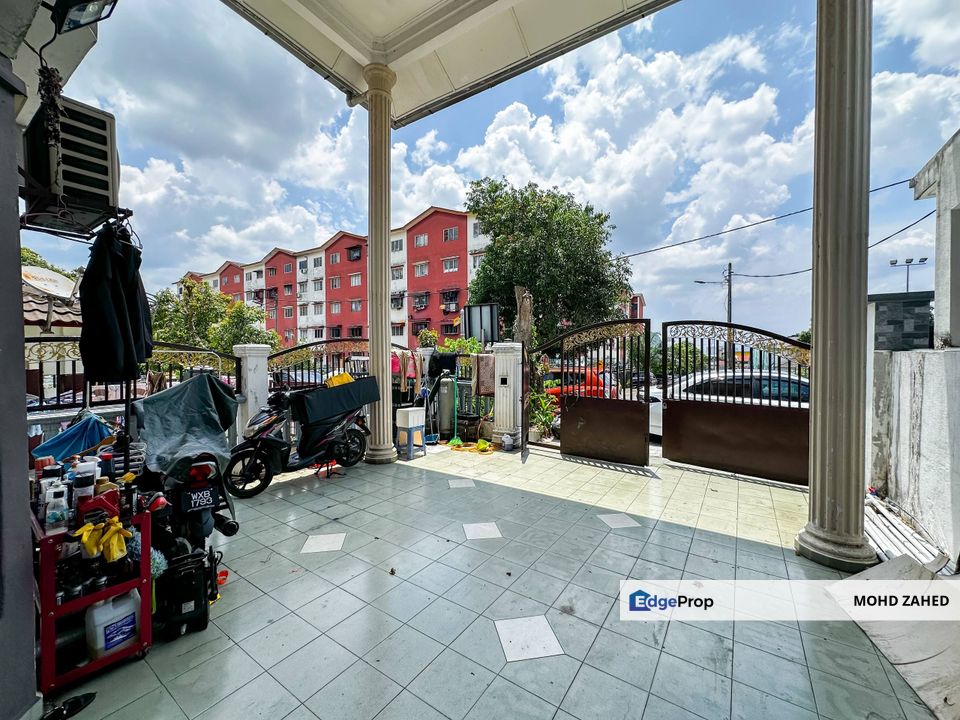 FACING OPEN Taman Bandar baru Selayang fasa 2a batu Caves Double Storey For sale untuk dijual, Selangor, Selayang