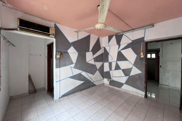 Taman Cahaya, Ampang