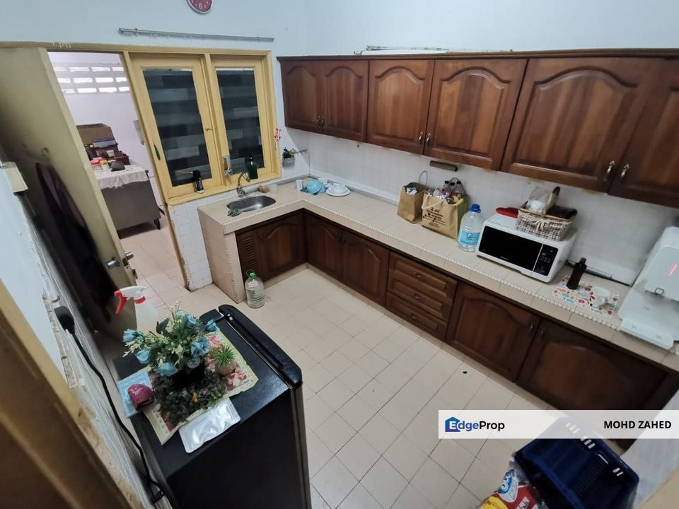 Turun Harga Freehold Double Storey Taman Dagang Jaya Ampang, Selangor, Ampang