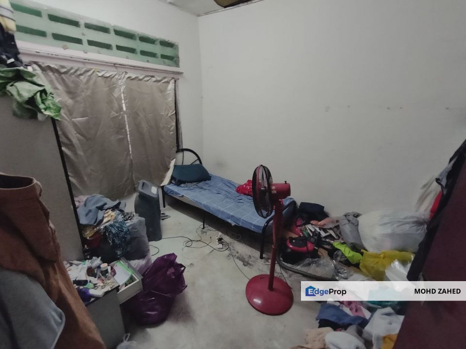 Open title Single Storey Taman Saga Ampang, Selangor, Ampang