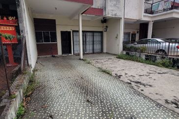 Taman Bukit Anggerik