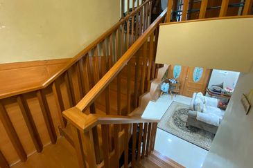 Dual frontage Corner Lot Double Storey Taman Melawati Kl