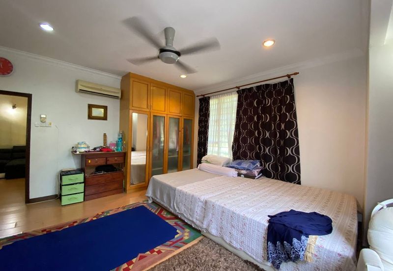 Dual frontage Corner Lot Double Storey Taman Melawati Kl