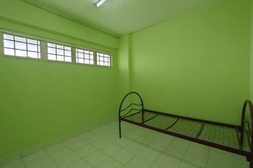 Taman Cahaya, Ampang