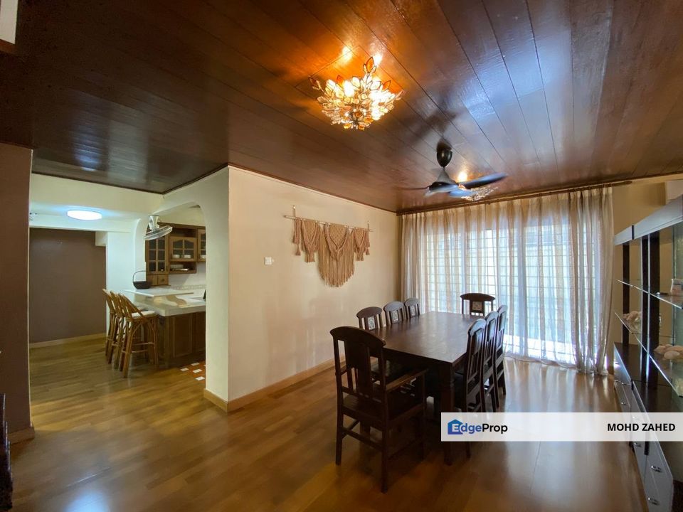 Near Masjid & Mall 2.5 Storey Semi D Lucky Garden Bangsar Kuala Lumpur, Kuala Lumpur, Bangsar