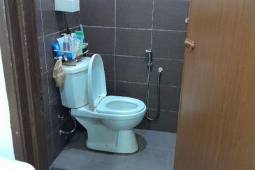 Fully extended Double Storey Taman Sri Raya Ampang Near Tasik Tambahan, Melur, teratai