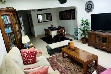 Fully extended Double Storey Taman Sri Raya Ampang Near Tasik Tambahan, Melur, teratai