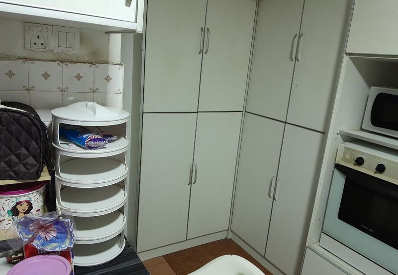 Fully extended Double Storey Taman Sri Raya Ampang Near Tasik Tambahan, Melur, teratai