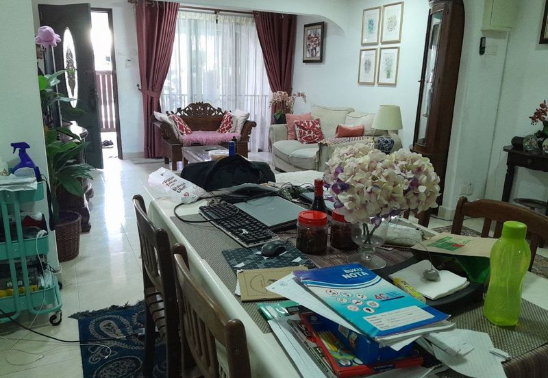 Fully extended Double Storey Taman Sri Raya Ampang Near Tasik Tambahan, Melur, teratai