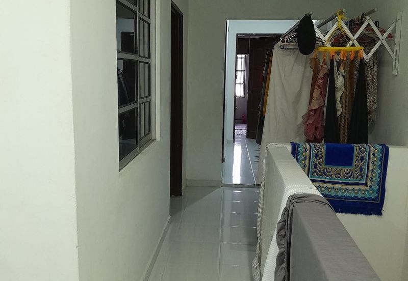 Fully extended Double Storey Taman Sri Raya Ampang Near Tasik Tambahan, Melur, teratai