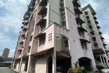 Ixora Apartments