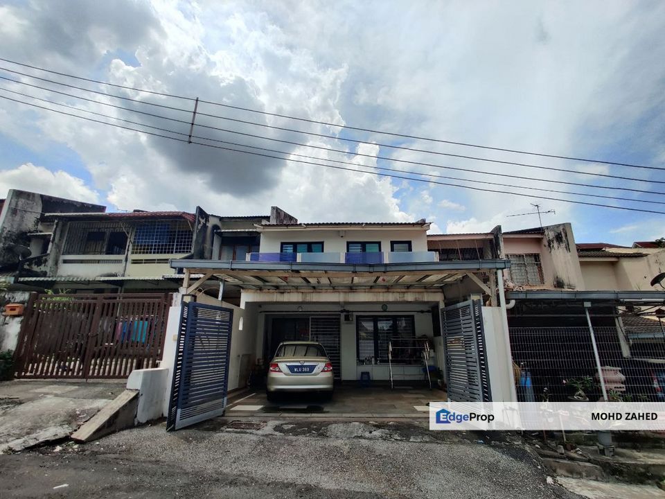 Fully extended Double Storey Taman Naga Emas Salak South Sri petaling Kl, Kuala Lumpur, Salak Selatan