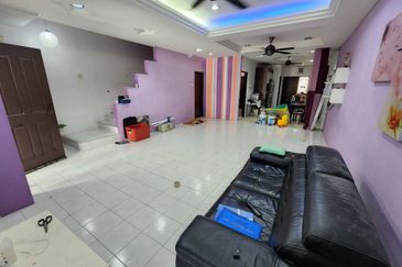 Double Storey Taman Salak Indah Salak Tinggi Sepang