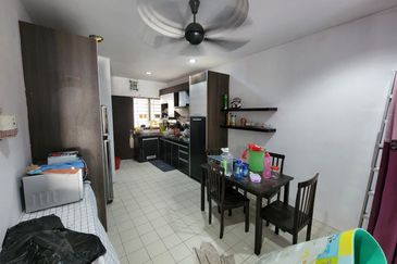 Double Storey Taman Salak Indah Salak Tinggi Sepang