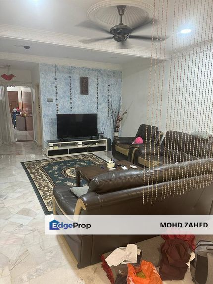 Fully Renovated Open title Double Storey Taman Kosas Ampang, Selangor, Ampang