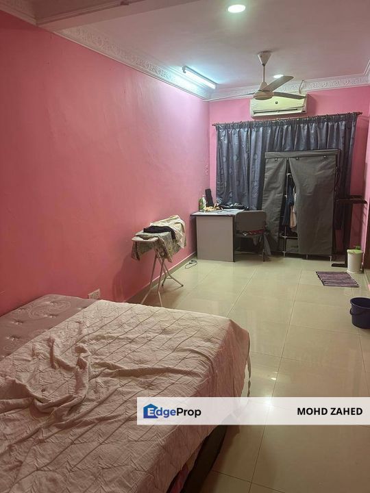 Fully Renovated Open title Double Storey Taman Kosas Ampang, Selangor, Ampang