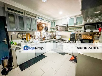 Fully reno & extended 3 storey taman kosas Ampang, Selangor, Ampang