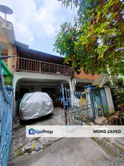 Fully Extended Double Storey Taman Sri Watan Halaman Sri Desa Ampang, Selangor, Ampang