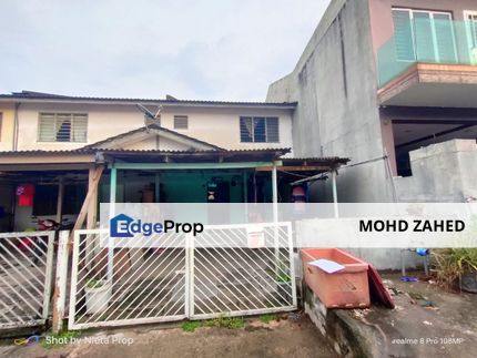 Double Storey Taman Taming Jaya Balakong Seri Kembangan, Selangor, Balakong