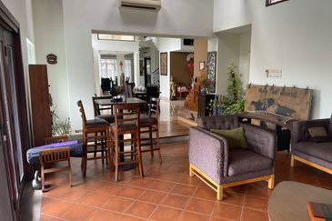 Changkat Kiara Surya