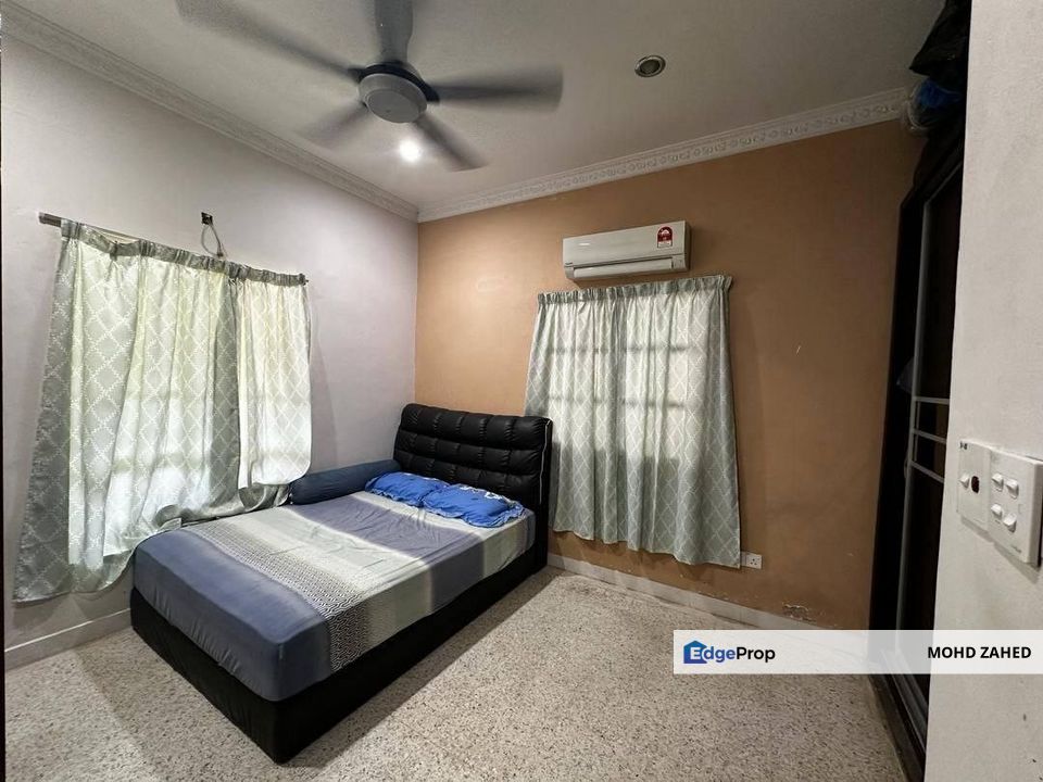 End lot Single Storey section 8 Petaling Jaya, Selangor, Petaling Jaya