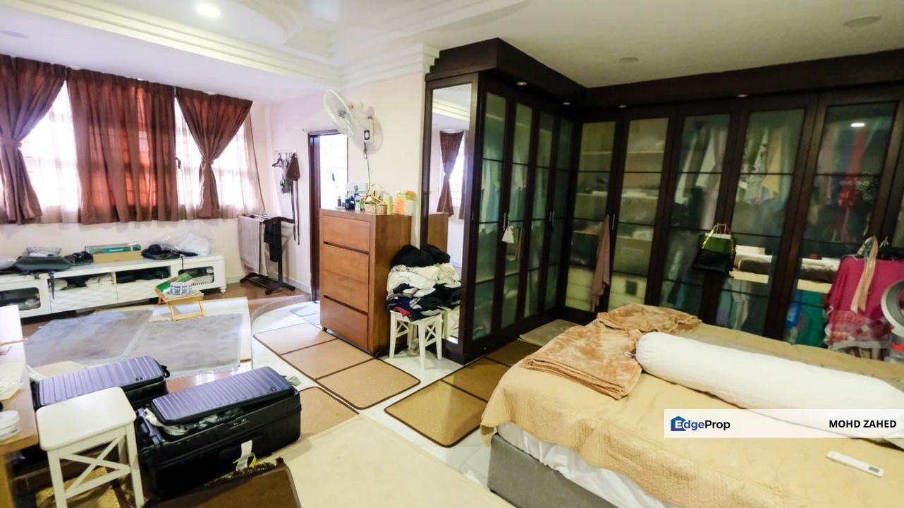 Huge Carporch for 8cars Semi D Double Storey Ampang Jaya, Selangor, Ampang