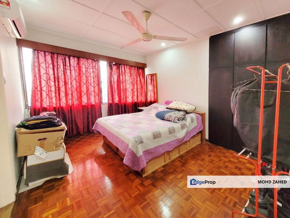 Bank value 4mil Gated & Guarded Bungalow Double Storey Taman Bukit Pantai Bangsar Kl, Kuala Lumpur, Bangsar