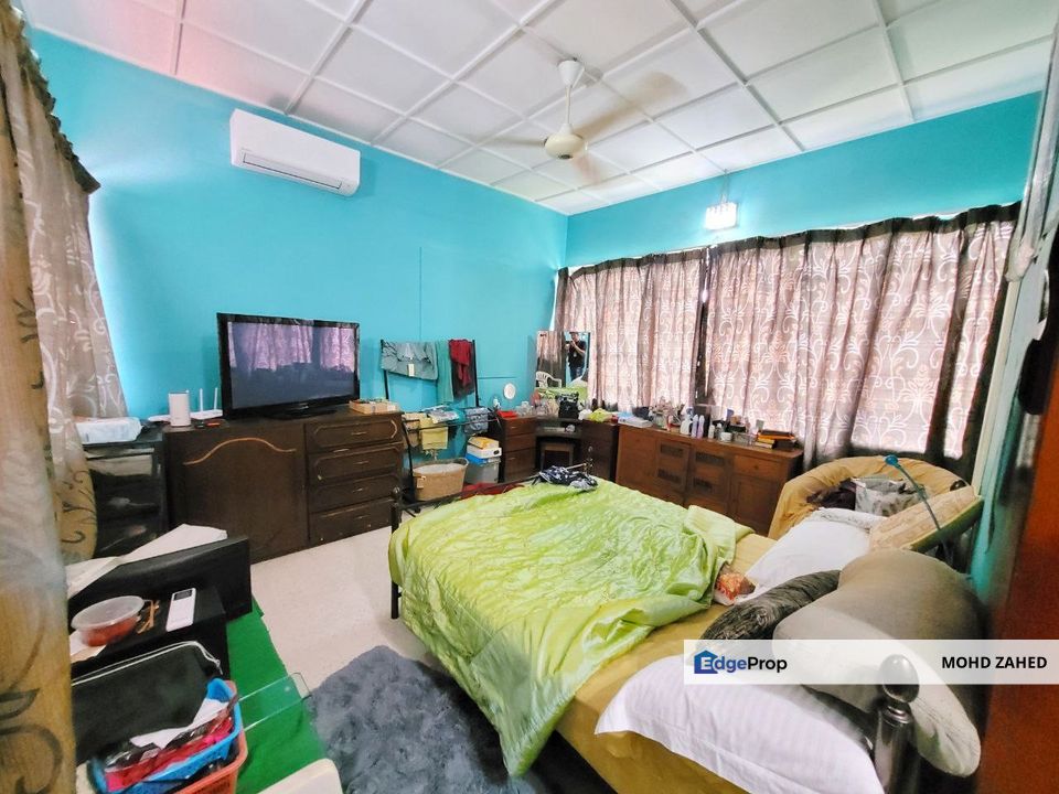 Bank value 4mil Gated & Guarded Bungalow Double Storey Taman Bukit Pantai Bangsar Kl, Kuala Lumpur, Bangsar