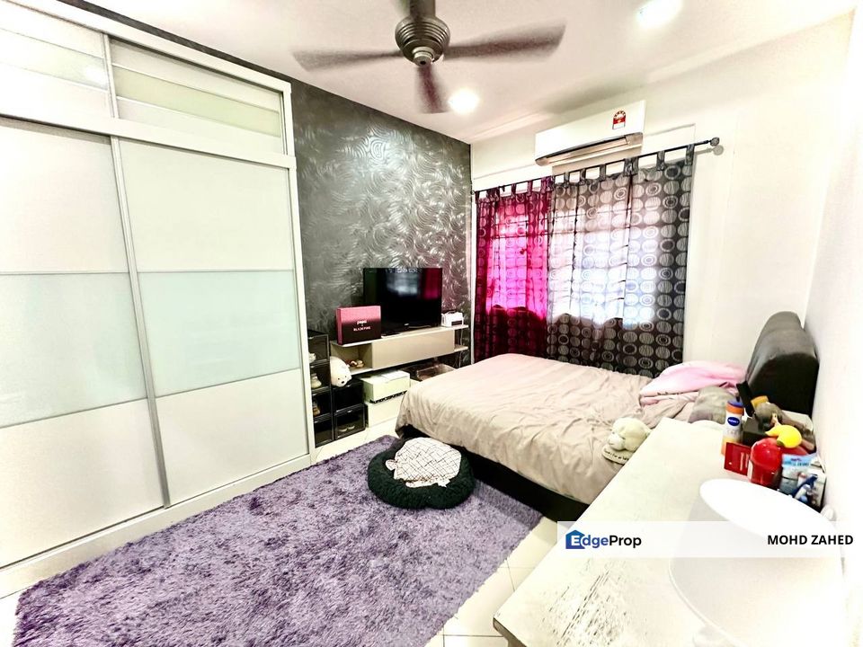 End lot Double Storey Kampung Ampang Indah Lembah Jaya Ampang, Selangor, Ampang