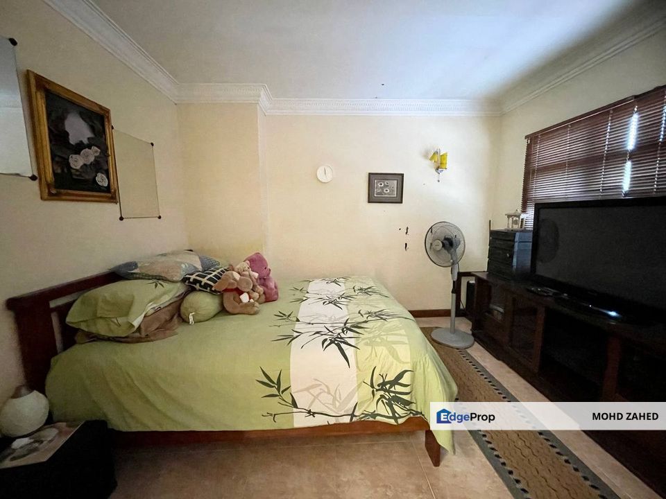 Freehold Open Renovated Double Storey Taman Dagang Jaya Ampang, Selangor, Ampang