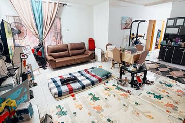 City Garden Palm Villa Condominium