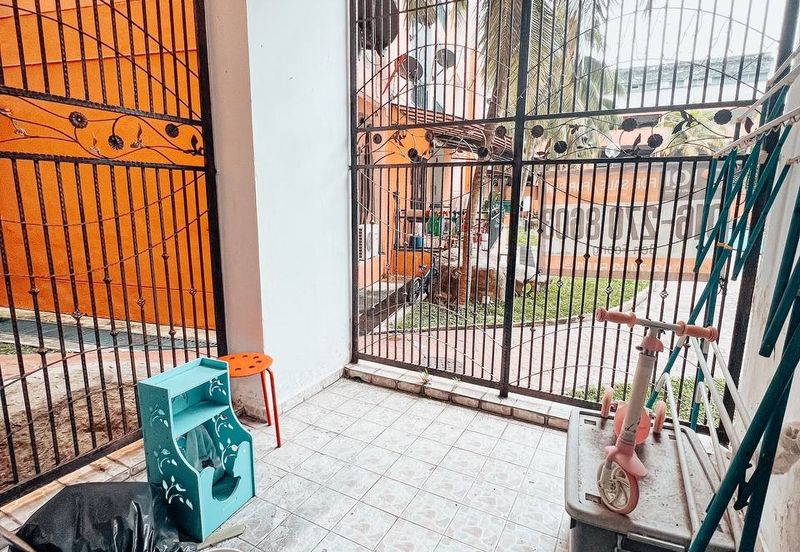 City Garden Palm Villa Condominium