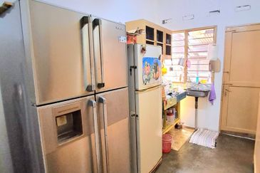 Freehold Open Corner Lot Double Storey Taman United Old klang road Kl