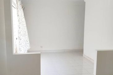 Taman Lembah Keramat AU5