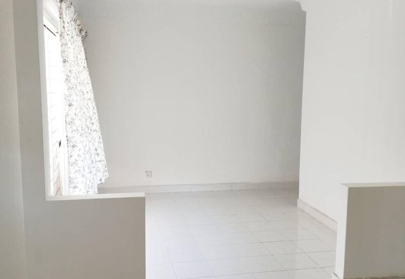 Taman Lembah Keramat AU5