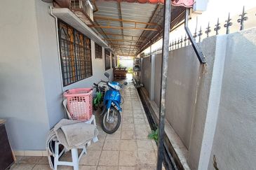 Kampung Datuk Keramat