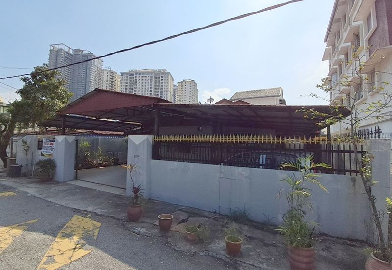 Kampung Datuk Keramat