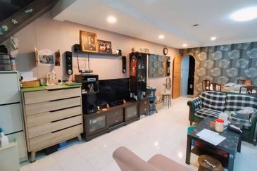 Open title Pandan Jaya Cheras KL Double Storey for Sale untuk dijual