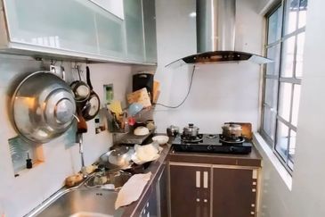 Open title Pandan Jaya Cheras KL Double Storey for Sale untuk dijual